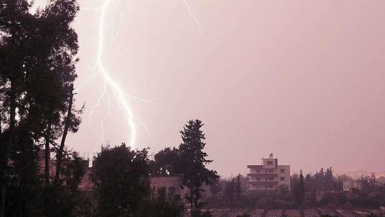 Lubelskie: Burze z gradem na północy województwa. Aktualny stan pogodowy