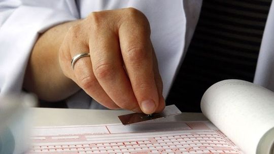 Lubelskie: Fikcyjne wizyty lekarskie w ośrodkach zdrowia? Przesłuchali blisko 500 osób