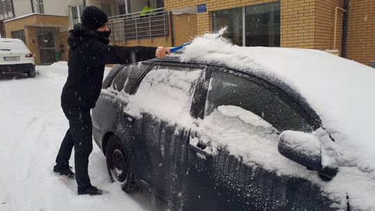 Lubelskie: Intensywne opady śniegu. Jakie warunki panują na lubelskich drogach?