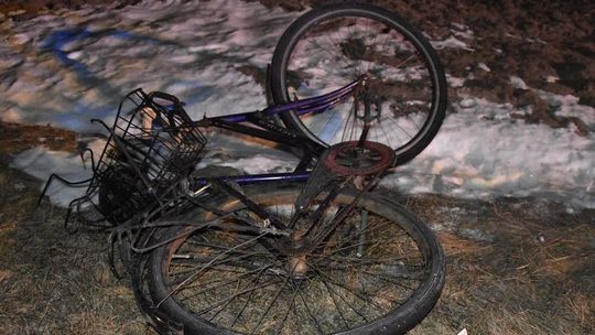 Lubelskie: Kierowca ciężarówki potrącił rowerzystę. Ten jechał bez świateł
