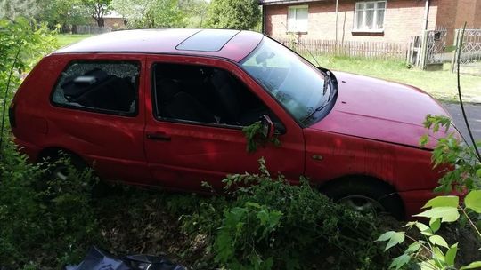 Lubelskie: Mężczyzna wjechał do rowu i dachował. Zginął na miejscu