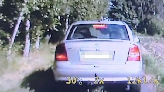 Lubelskie: Na "podwójnym gazie" i z zakazem prowadzenia. Wpadł podczas policyjnej kontroli