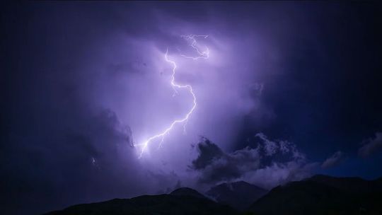 Lubelskie: Najsilniejsze burze z gradem mają przejść nad regionem w drugiej połowie dnia