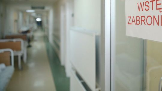Lubelskie: Obwinia lekarzy o śmierć swojej mamy. Szpital odpiera zarzuty