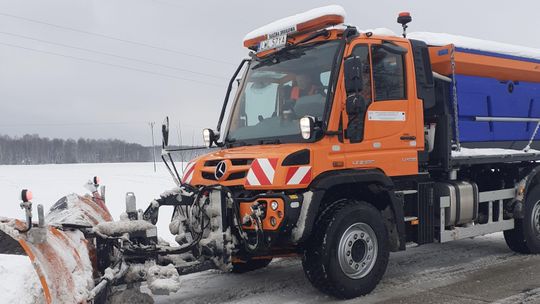 Lubelskie: Pługi, piaskarki i solarki już pracują. Warunki na drogach w regionie