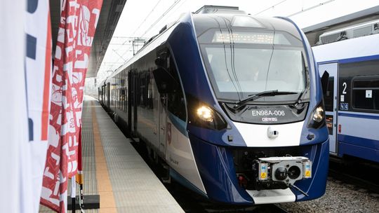 Lubelskie: Pojedziemy wygodniejszymi pociągami. Każdy kosztował ponad 18 mln zł [zdjęcia]