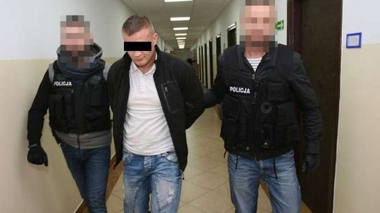 Lubelskie: Policja rozbiła groźną grupę przestępczą, ponad milion strat Skarbu Państwa