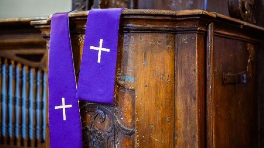 Lubelskie. Ponad 2 mln zł od rządu dla diecezji. W audycjach promują polityków PiS 