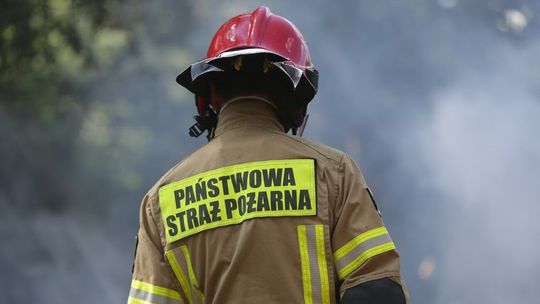 Lubelskie: Pożar w garażu. Nie żyje mężczyzna, który miał reperowawać samochód