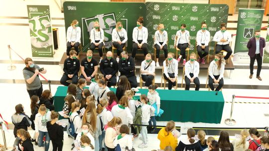 Lubelskie "Pszczółki" spotkały się z małymi kibicami koszykówki [zdjęcia]