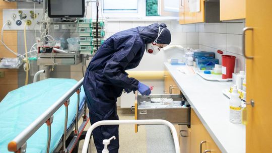 Lubelskie: Sanepid informuje o śmierci 16 osób. 3 z nich nie miały chorób współistniejących