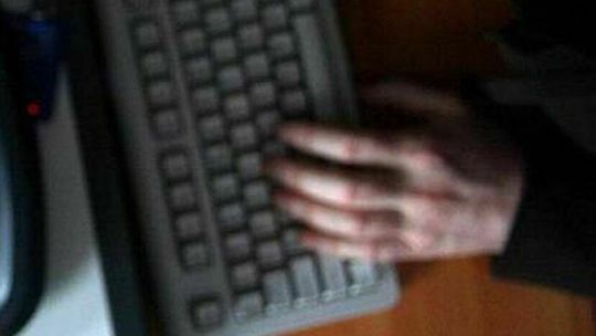 Lubelskie. Sprzedaż sukienki kosztowała ją 6 tys. złotych