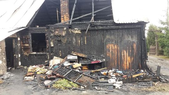 Lubelskie: Stracili w pożarze wszystko co mieli. Potrzebna pomoc dla rodziny z Dąbrowicy Dużej
