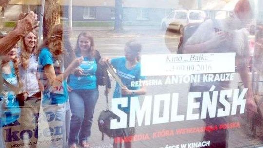 Lubelskie szkoły rezerwują bilety na "Smoleńsk". "Jeśli klasa będzie szła, napisze synowi zwolnienie"