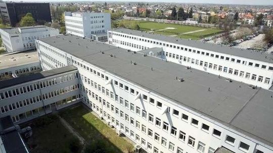 Lubelskie szpitale toną w długach. 472 zł na mieszkańca