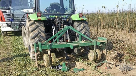 Lubelskie. Tragedia na polu. Ukraińską pracownicę wciągnęła maszyna rolnicza