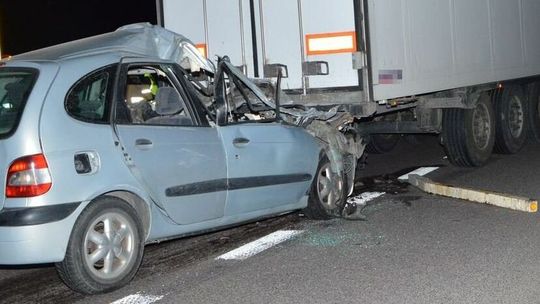 Lubelskie. Tragiczne wypadki na drogach. Nie żyją 33-latek i 25-latek