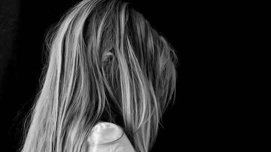 Lubelskie. Upili i odurzyli 14-latkę. Odpowiedzą za wykorzystanie seksualne