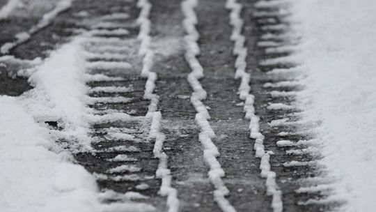 Lubelskie: Uwaga na śliskie chodniki i oblodzone ulice. Ostrzeżenie IMGW