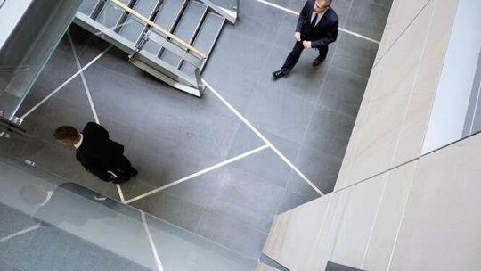 Lubelskie: W urzędach szykują miliony na "trzynastki"