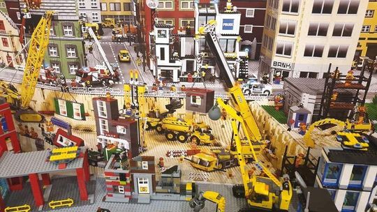 Lubelskie: Wkrótce otwiera się muzeum klocków Lego. Perełki z lat 70. i 80.