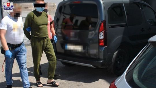 Lubelskie: Z siekierą i nożem rzucili się na znajomego. 60-latek ma kilkanaście ran