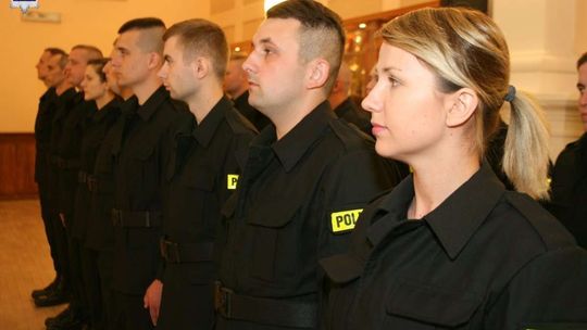 Lublin: 15 nowych policjantów złożyło ślubowanie [zdjęcia]