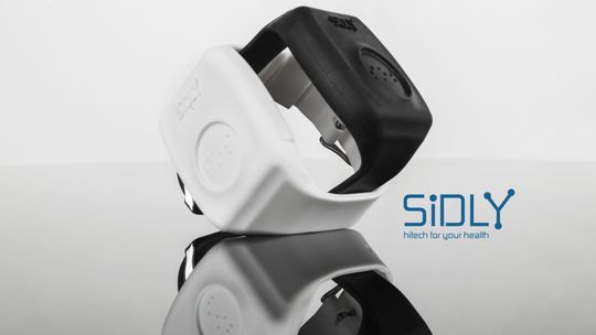 Lublin: 400 seniorów dostanie elektroniczne opaski. Miasto wybrało firmę