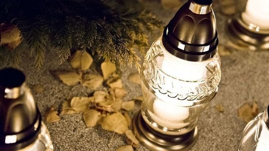 Lublin: 47 razy w roku trzeba przewieźć zmarłych za miejskie pieniądze