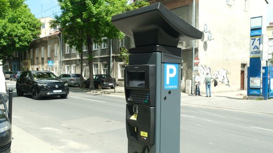 Lublin: Absurd w Strefie Płatnego Parkowania. Jedna ulica, dwie różne aplikacje do płacenia