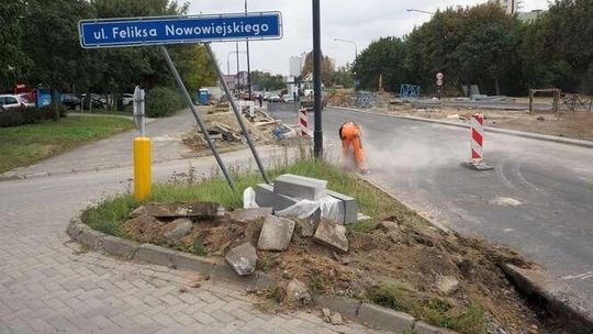 Lublin: Ani wjechać, ani wyjechać z osiedla. Mieszkańcy bez dojazdu 