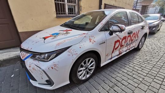 Lublin: Auto na minuty całe w sztucznej krwi. Już wiadomo, o co chodzi [zdjęcia]