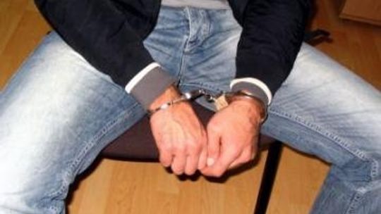 Lublin: Bandyta napadł kobietę na przystanku. Pomogli jej przechodnie