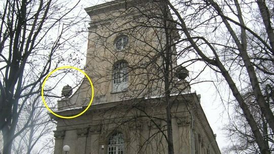 Lublin. Bliźniak sławnego wazonu wrócił na miejsce