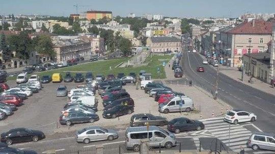 Lublin: Budowa centrum handlowego wreszcie ruszy? Inwestor obiecuje, że w tym roku