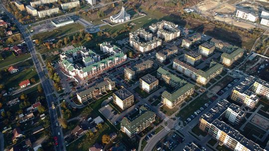 Lublin: Deweloper kontra urząd miasta. Chodzi o ilość nowych bloków i miejsc parkingowych