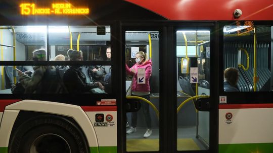 Lublin. Do autobusów powracają "limity pasażerów" i "strefy buforowe"