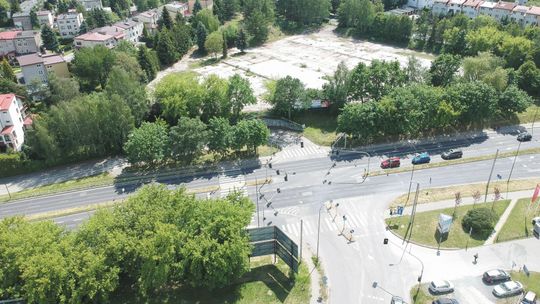 Lublin. Dojazd do planowanego kompleksu bloków na os. Świt. Będzie kompromis?