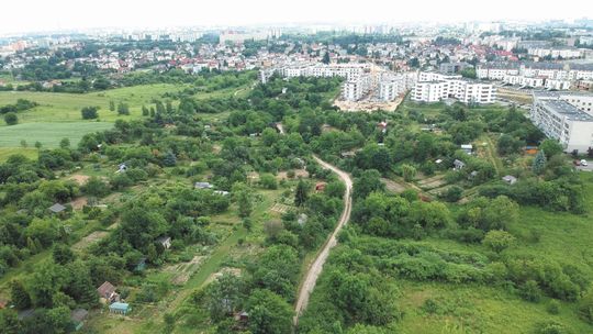 Lublin: Dwa razy więcej miejsc pod domy, 60. proc. więcej pod blokowiska? W czwartek głosowanie nad studium