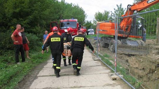 Lublin: Dwaj robotnicy zasypani w wykopie (zdjęcia)