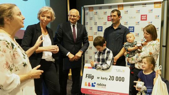 Lublin: Dziesięć lat programu "Rodzina Trzy Plus". Korzysta z niego 20 tys. osób