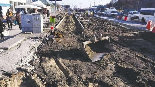 Lublin: Gigantyczne korki obok dworca PKS. W środę lepiej nie będzie