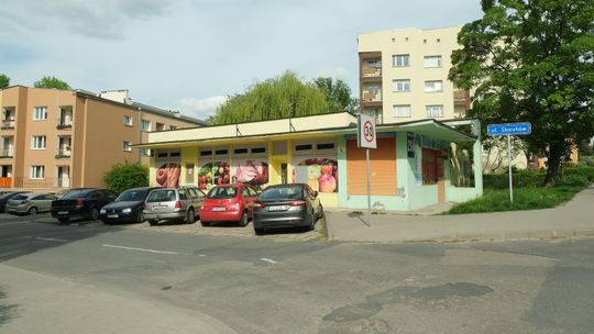 Lublin. Jest sklep, może być blok. Urząd już się zgodził na zmianę