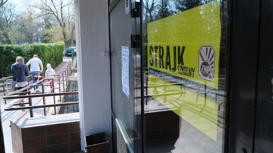 Lublin: Już wiadomo, ile szkół prowadzonych przez miasto bierze udział w strajku