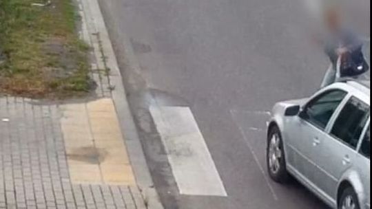 Lublin: Kierowca potrącił kobietę na pasach. Tłumaczy, że zauważył ją w ostatniej chwili