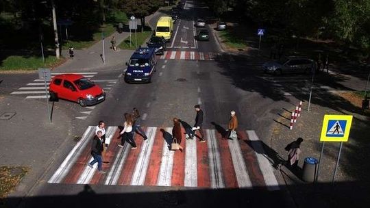 Lublin: Kobieta potrącona na przejściu dla pieszych. Kierująca odjechała