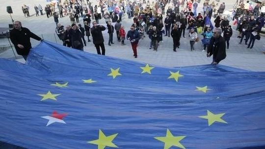 Lublin: "Kocham Cię, Europo". Manifestacja poparcia dla UE
