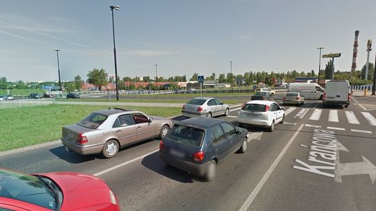 Lublin: Kolizja na rondzie przy Makro. Duże utrudnienia w ruchu