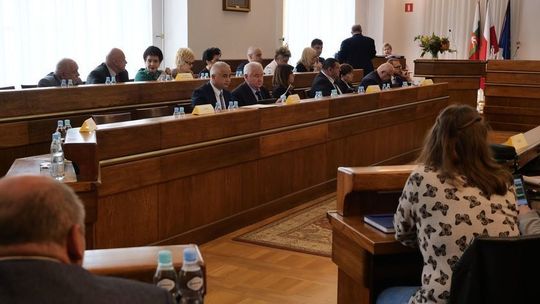 Lublin: Koronawirus w radzie miasta. "Ból kości, mięśni i stawów"