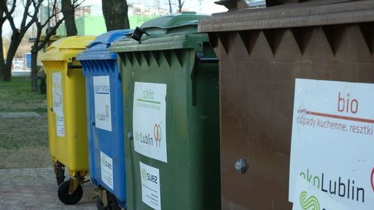 Lublin: Kto odbierze nasze śmieci? Dopiero wybiorą nowego chętnego
